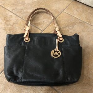 *BIG PRICE DROP* Michael Kors soft leather bag